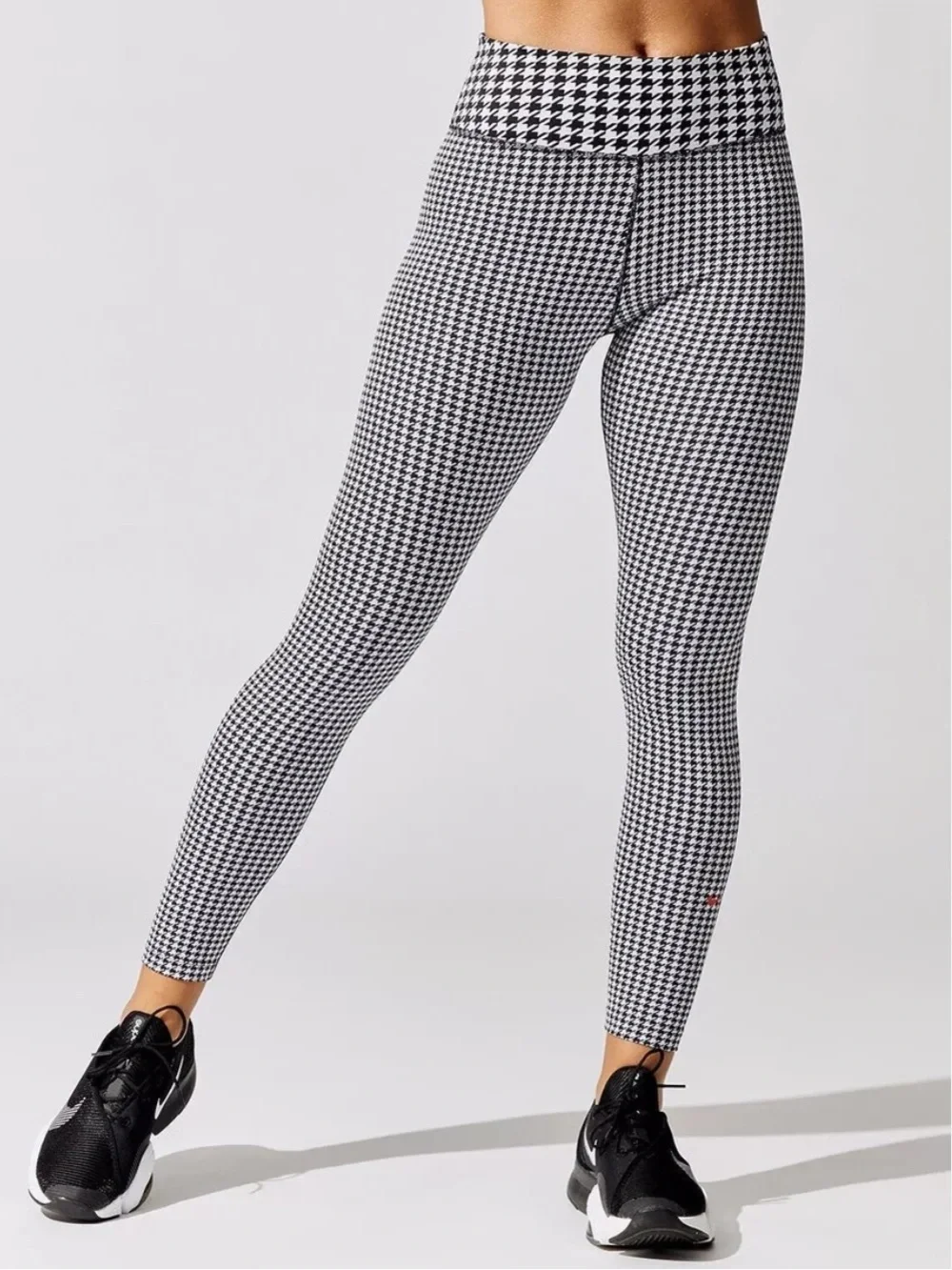 Womens Nike Dri-Fit One Icon Clash Mid Rise 7/8 Leggings DD4563-100 Small NWT